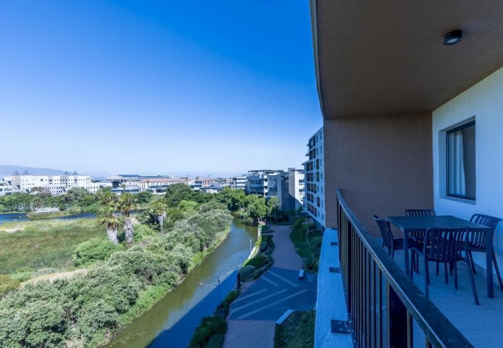 Elegant 3 Bedroom Apartment