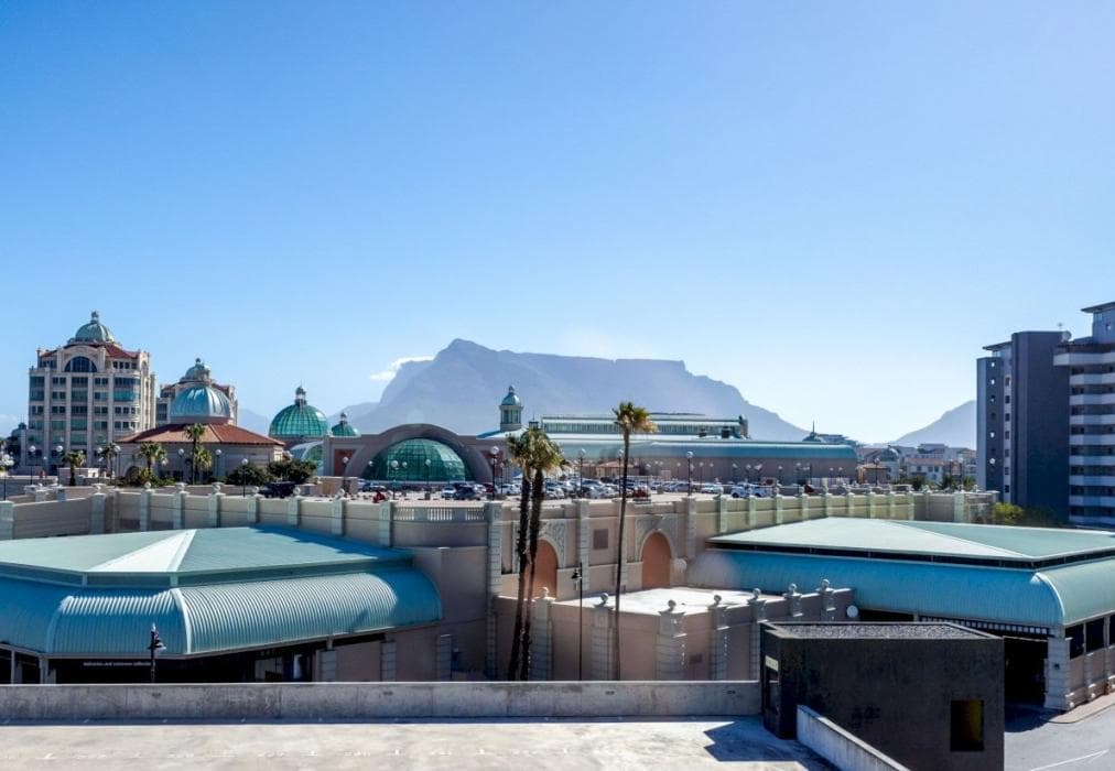 Elegant 3 Bedroom Apartment