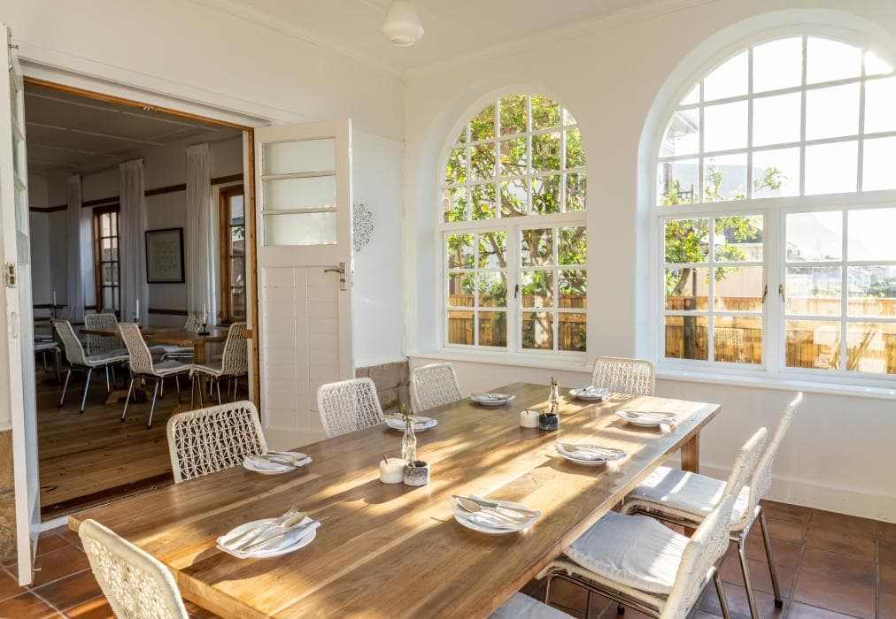 Chartfield Guesthouse & Majestic Apartments