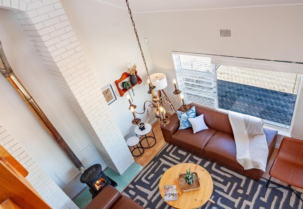 ALTONA 5 Bedroom Beach House