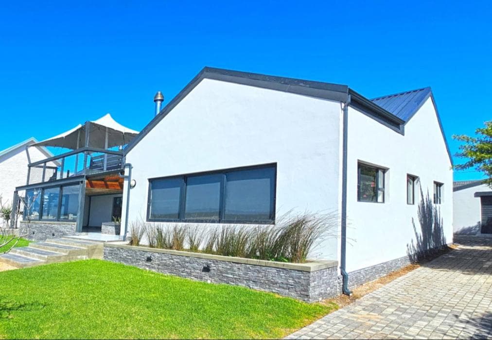 111 Waterkant Street Stilbaai