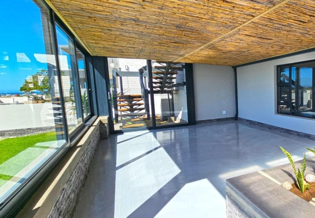 111 Waterkant Street Stilbaai