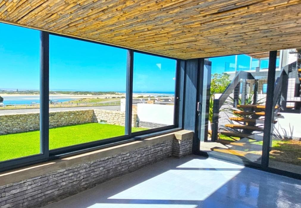 111 Waterkant Street Stilbaai