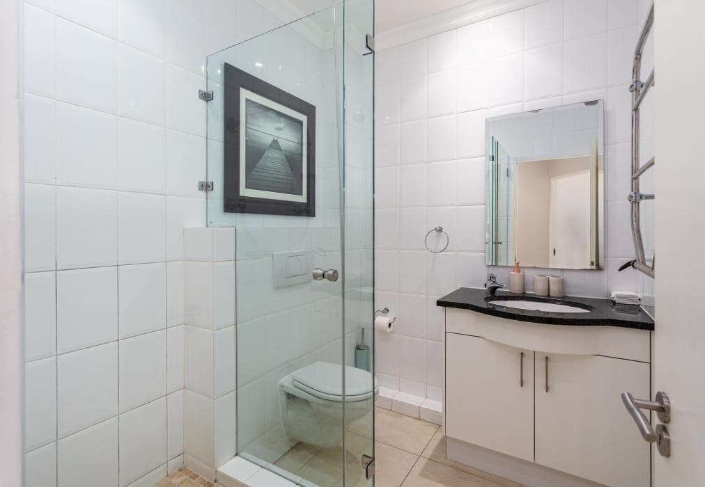 Sea-Facing Entire Apartment Available