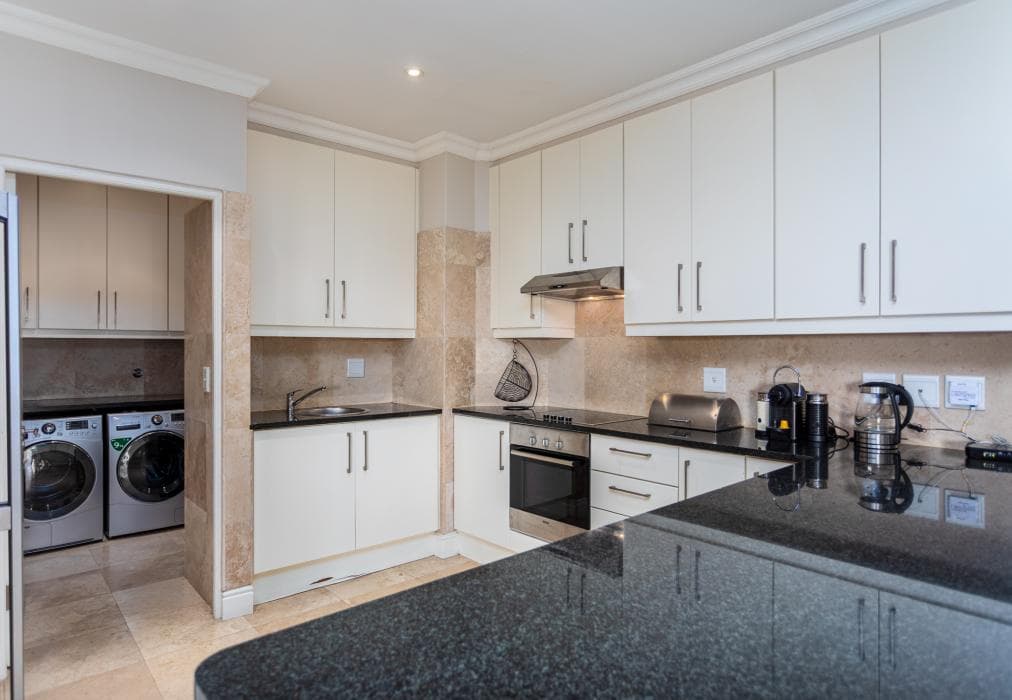 Sea-Facing Entire Apartment Available