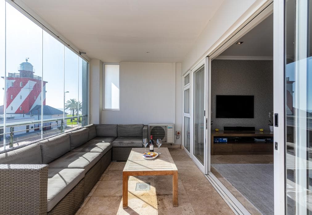 Sea-Facing Entire Apartment Available