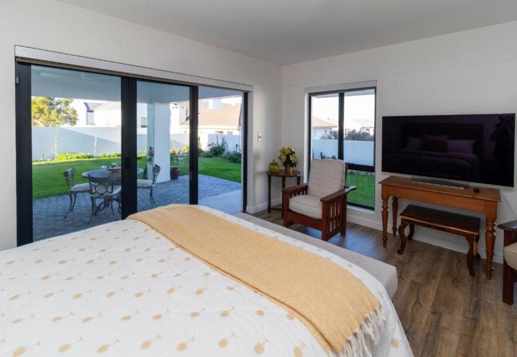 Atalanni at Shelley Point