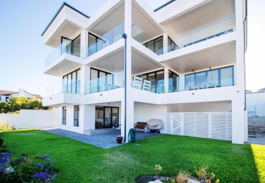 Atalanni at Shelley Point