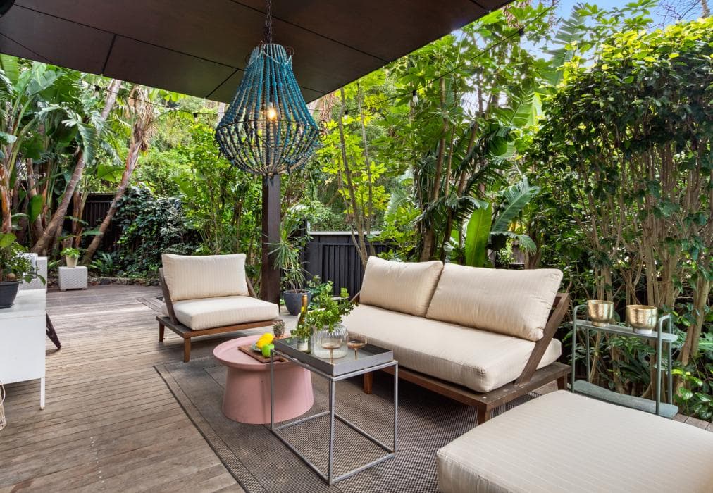 Higgo Crescent Villa