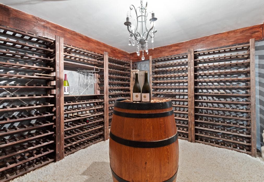 Higgo Crescent Villa