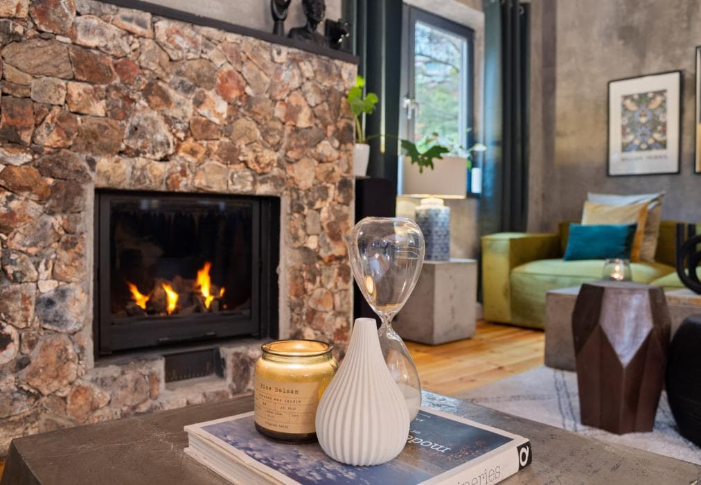 Higgo Crescent Villa