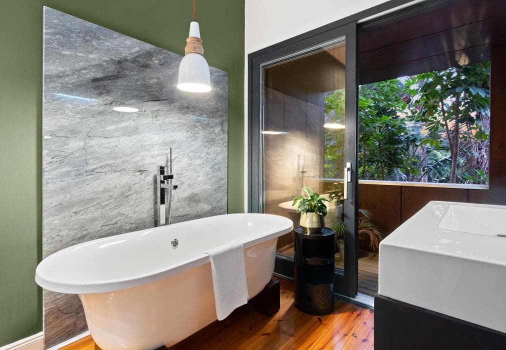 Higgo Crescent Villa