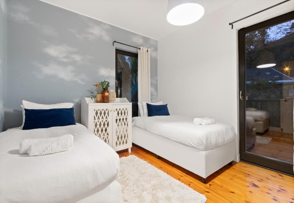 Higgo Crescent Villa