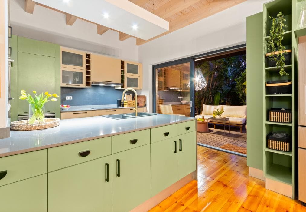 Higgo Crescent Villa