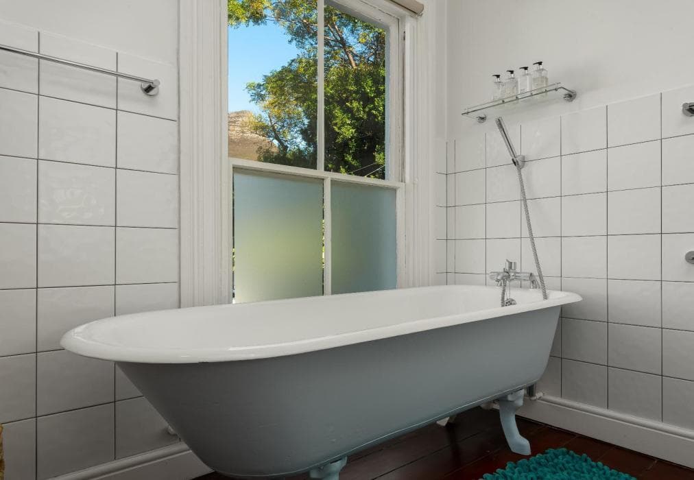 Stay Sensational - Tamboerskloof