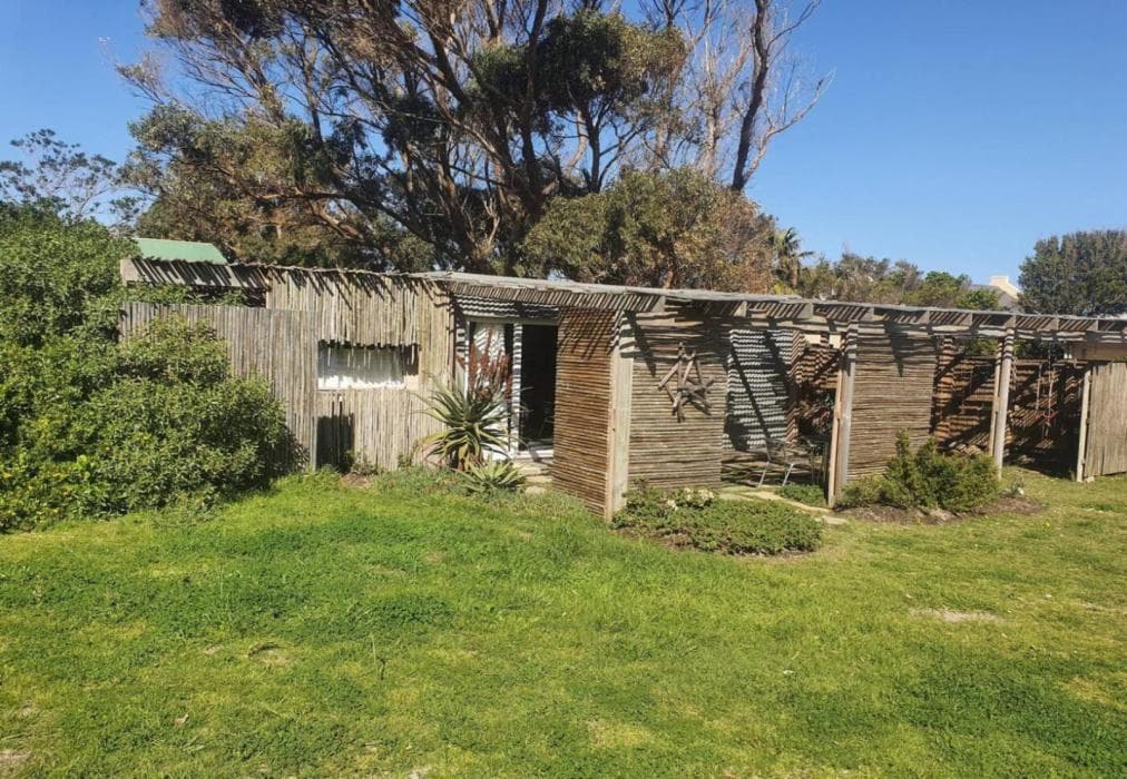 Scarborough Beach Bungalow