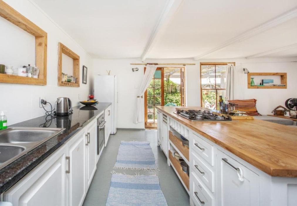 Scarborough Beach Bungalow