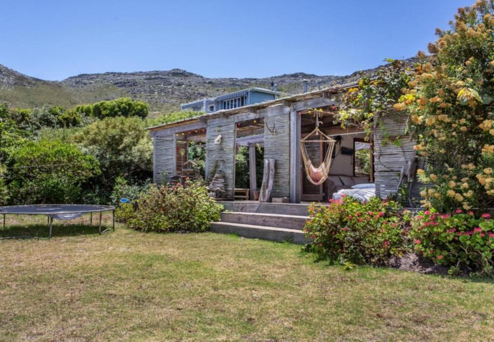 Scarborough Beach Bungalow