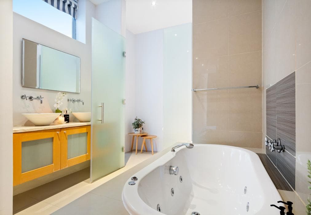 Oceanview Grange Retreat