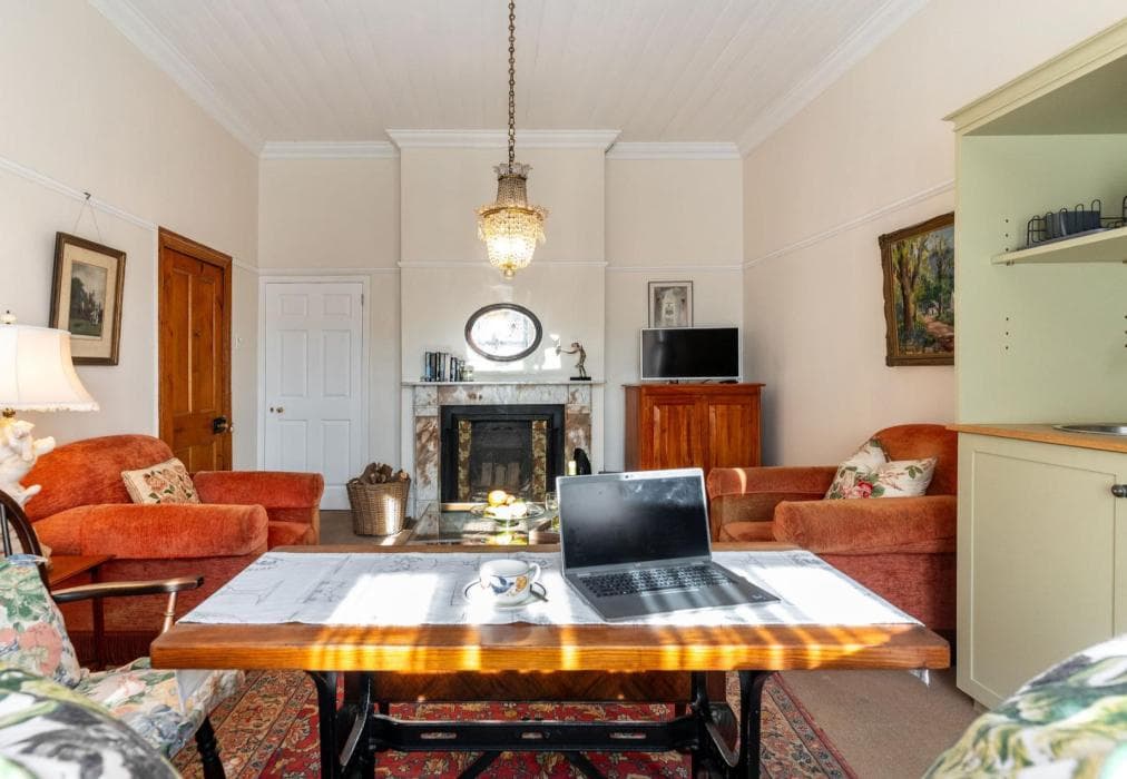 The Victorian Annexe