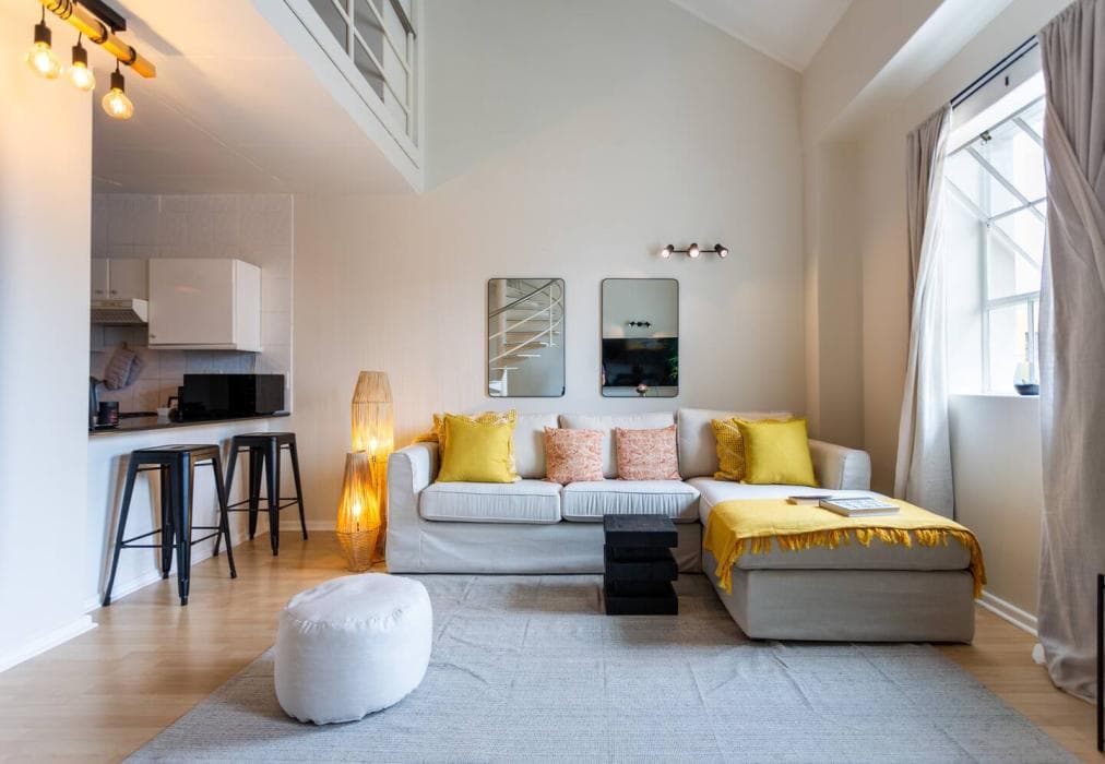 104 Hideaway Loft Studio