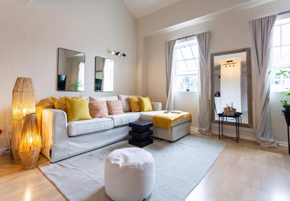 104 Hideaway Loft Studio