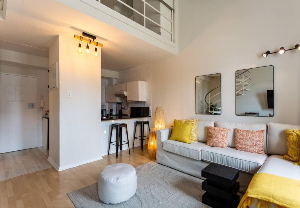 104 Hideaway Loft Studio