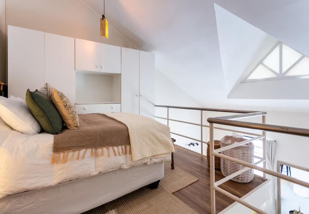 104 Hideaway Loft Studio