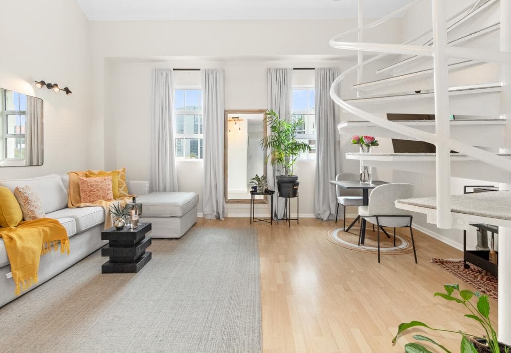 104 Hideaway Loft Studio