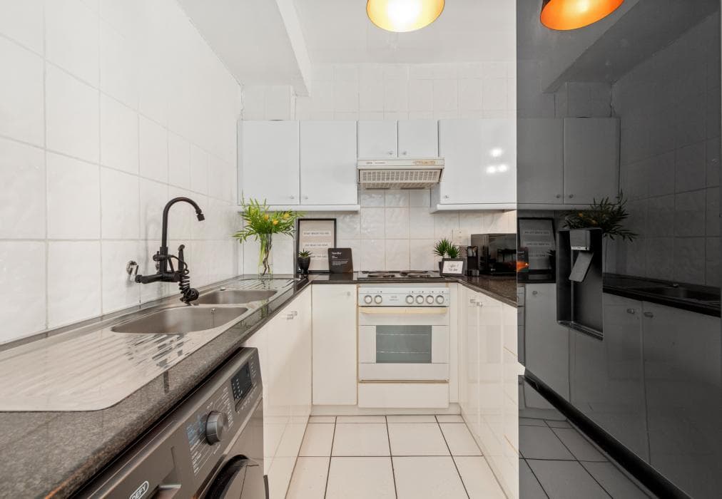 104 Hideaway Loft Studio