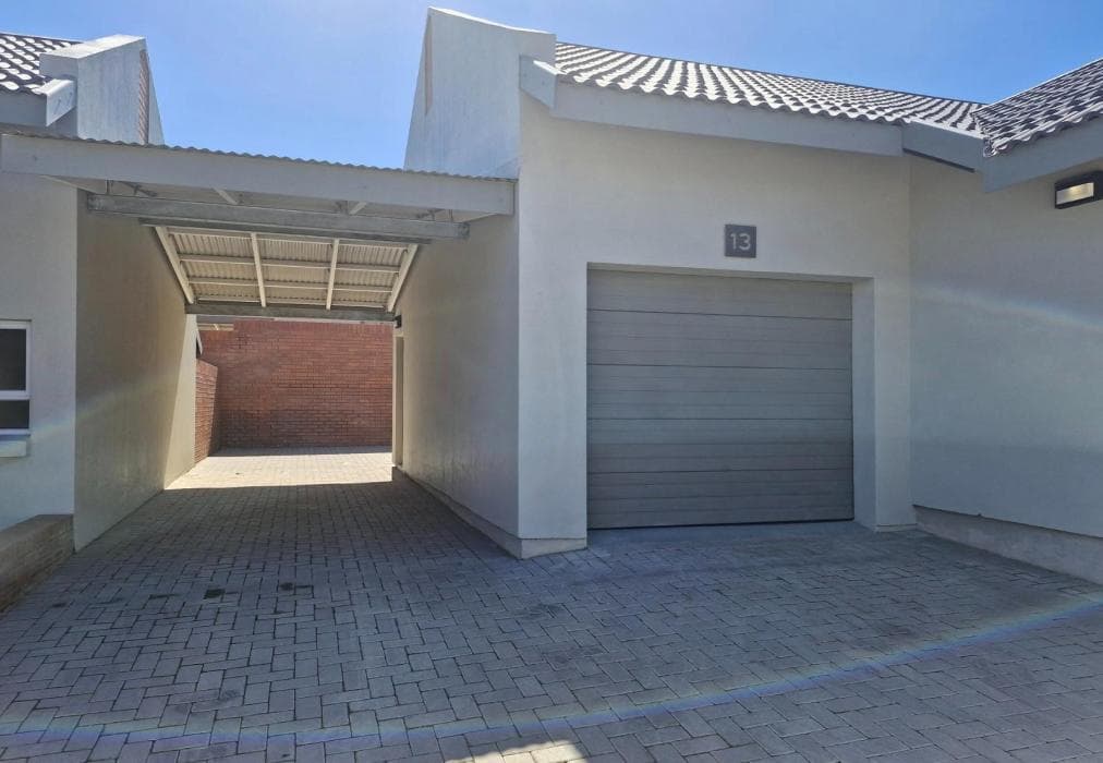 1 on York - Group House 13