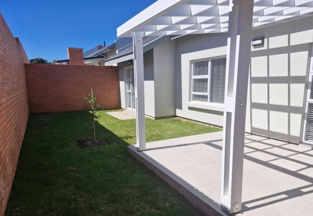 1 on York - Group House 13