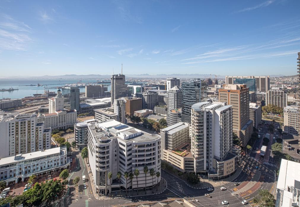 16 on Bree Unit 1713