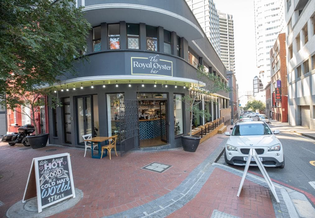 16 on Bree Unit 1713