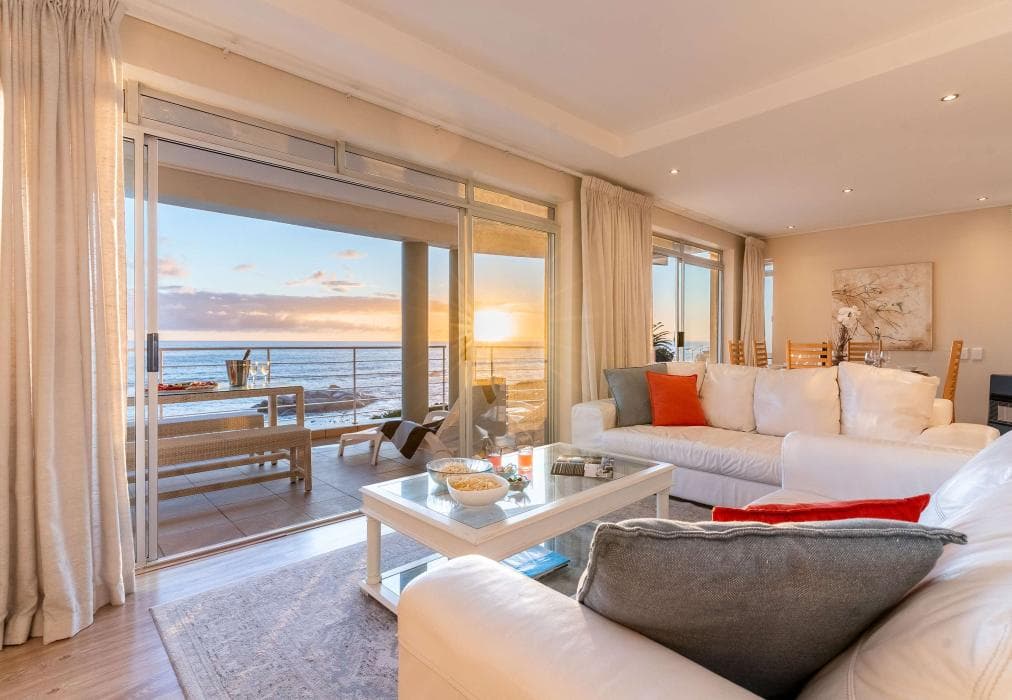 Sunset Azure Apartment