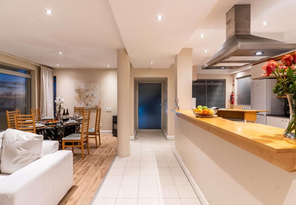 Sunset Azure Apartment