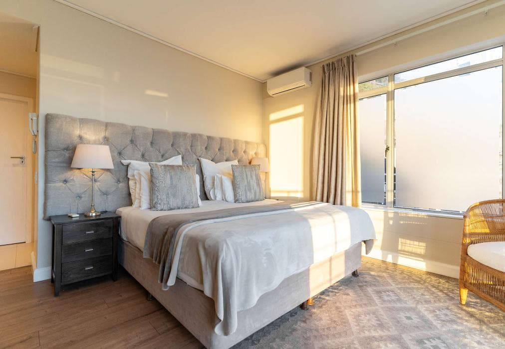 Sunset Azure Apartment