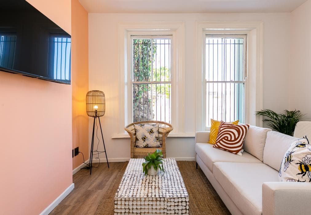 The Palm Flats - Sunshine & Seashells