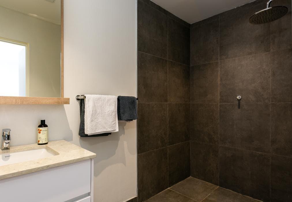 The Palm Flats - Seaside Bliss