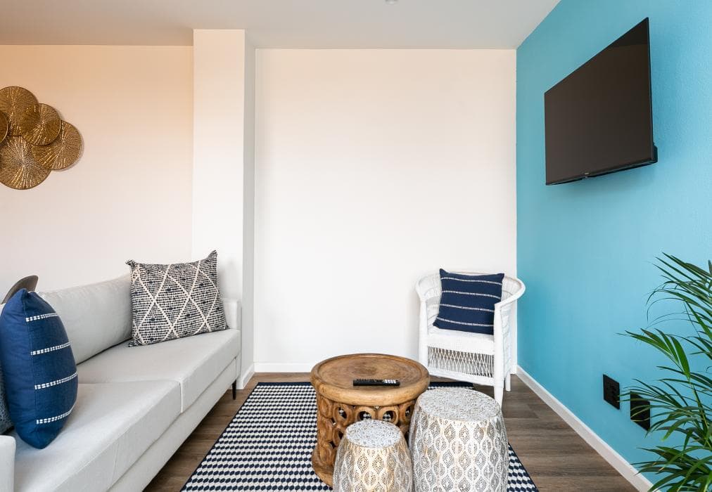 The Palm Flats - Seaside Bliss