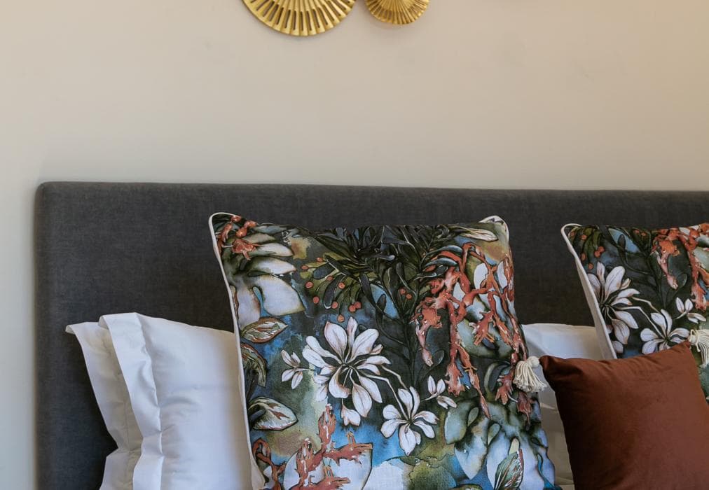 The Palm Flats - Panoramic Peaks