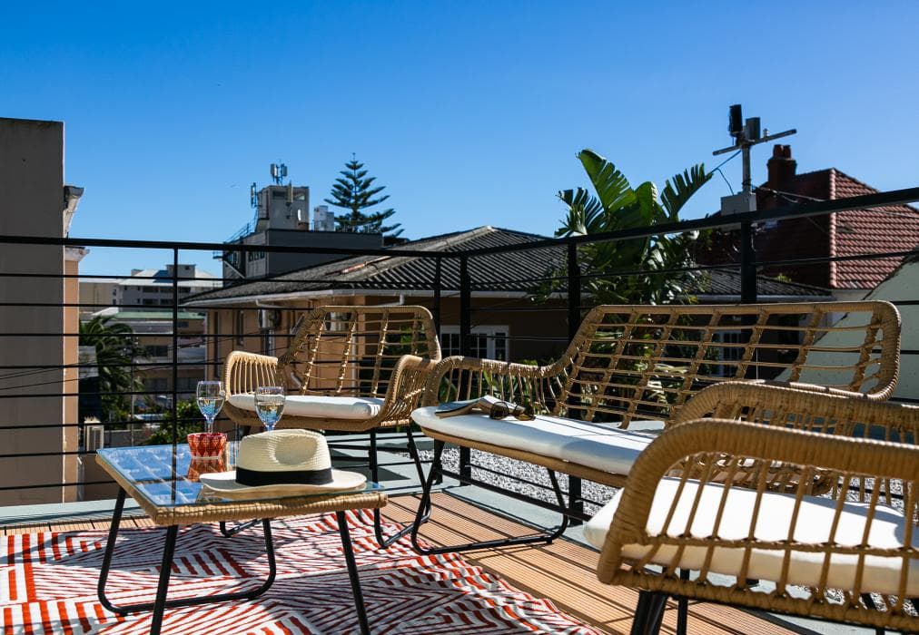 The Palm Flats - Panoramic Peaks