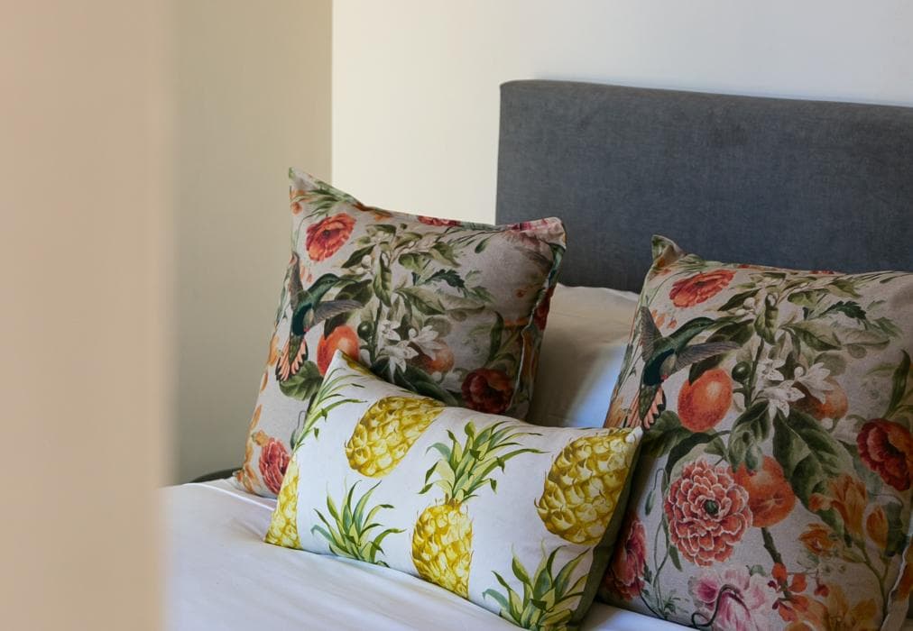 The Palm Flats - Sunlit Serenity