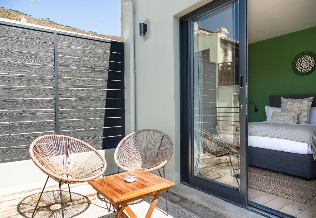 Grand 8 Bedroom Home