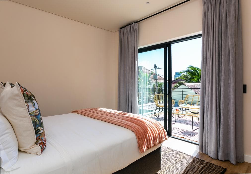 Grand 8 Bedroom Home