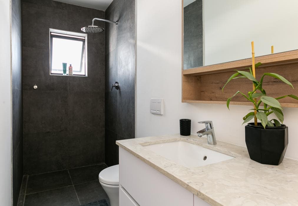 Grand 8 Bedroom Home