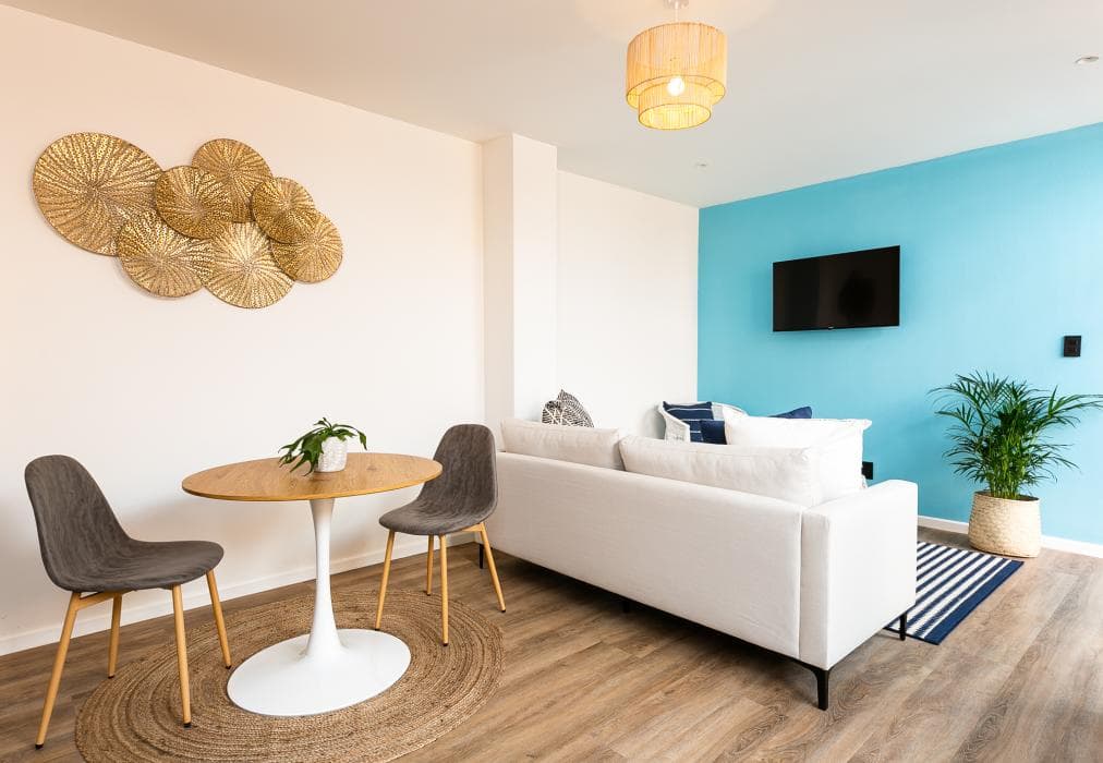 Grand 8 Bedroom Home