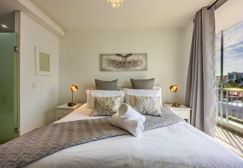 303 Infinity Apartment