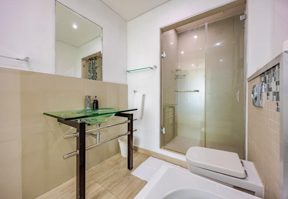 303 Infinity Apartment