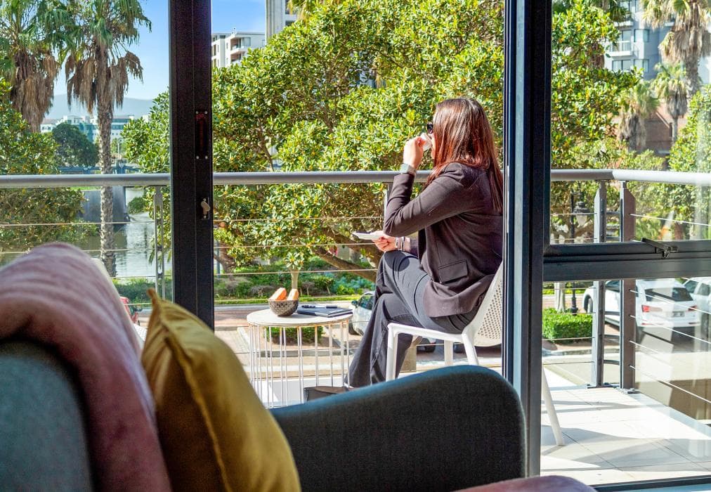 Manhattan Wharfside 301